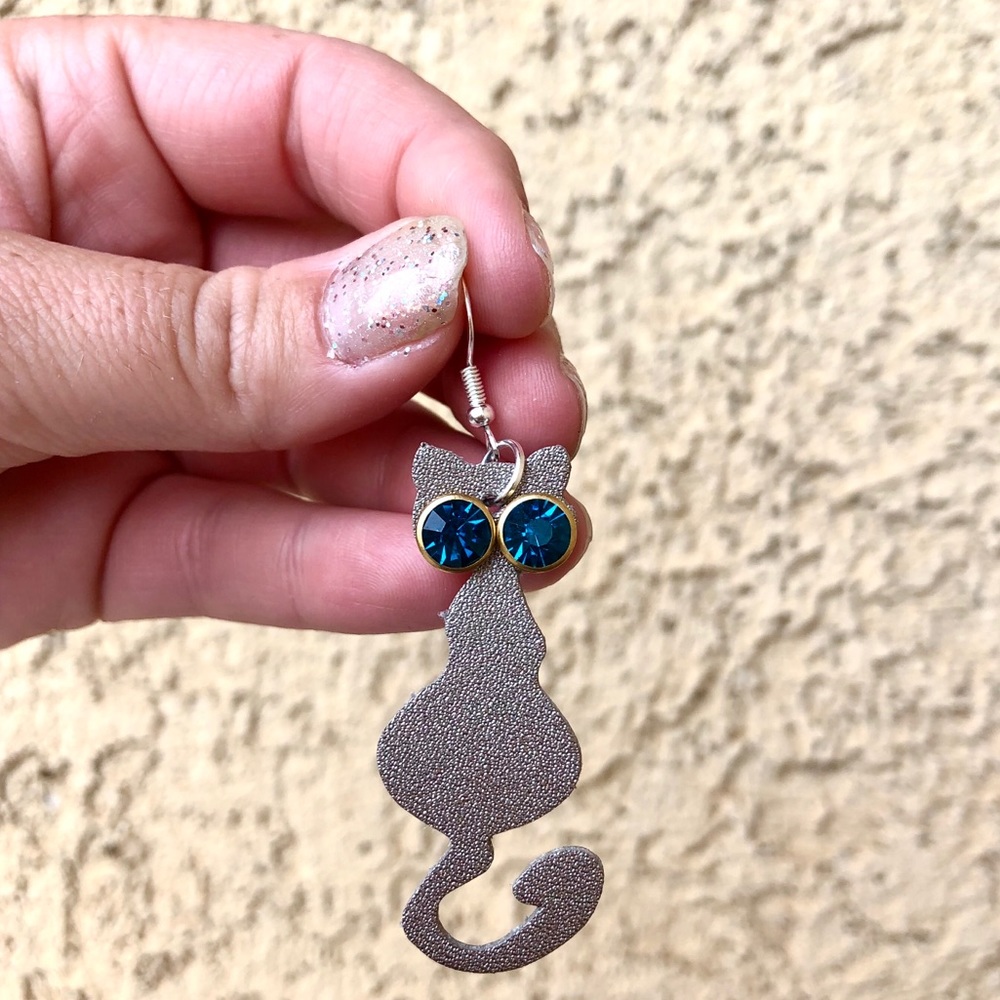Boho Earrings Vegan Leather Cat Rhinestone NEW - Picture 5 of 5